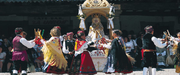 Festivities of Nuestra Señora de la Asunción. La Alberca, Salamanca © Turespaña