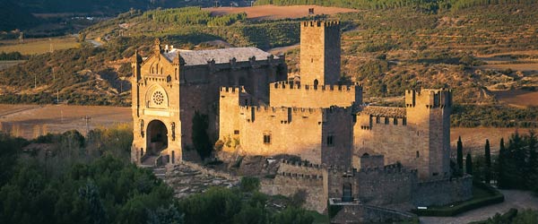 Javier Castle. Navarre © Turespaña
