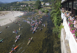 Fiesta de las Piraguas. Descenso Internacional del Sella. Parres. (Asturias). 08-ago-2015. Deportes. Popular.