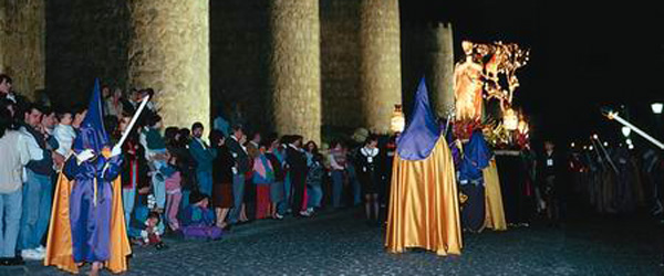 Procesión durante la Semana Santa de Ávila © Junta de Castilla y León