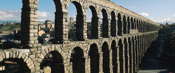 Aqueduct of Segovia © Turespaña