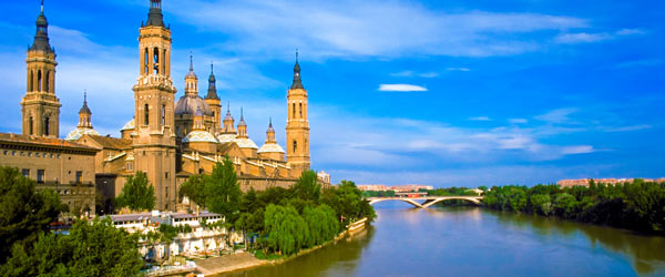 Vista de la Basílica del Pilar, en Zaragoza